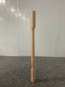 Balustre carré en bois de caoutchouc écologique et durable, conception personnalisée pour poteaux d'escalier, fournisseur de pièces d'escalier pour la construction résidentielle - Product Image 2