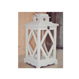 Lanterne à bougie en bois faite à la main et personnalisée, décoration de maison de style campagnard, centre de table de mariage, accent de cheminée, décoration saisonnière pour la maison - Product Image 4