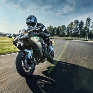 Motocicleta Kawasaki Ninja H2 Carbon 2022 - Product Image 4