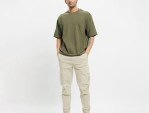 Camiseta de algodón grueso de 220 g/m² para hombre, talla grande, con hombros caídos, 100 % algodón, personalizada, precio mayorista OEM - Product Image 4