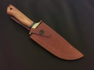 Couteau de chasse Bowie en acier Damas, manche en bois d'olivier, bord partiellement dentelé, outil multifonction pour le camping en plein air, léger - Product Image 2