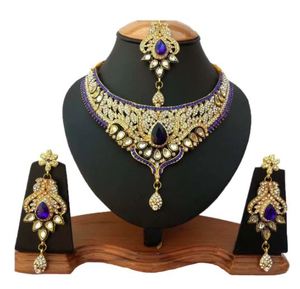 Alloy Vintage Flower Imitation Pearl Crystal Rhinestone Women's Engagement Wedding Anniversary Party Bridal Gift Jewelry Set - Product Image 3