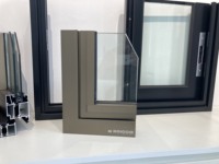 Fenêtres à battant à 3 panneaux de conception moderne à coupure thermique en alliage d'aluminium coupe-vent insonorisées et résistantes à la chaleur PVC Architecture moderne