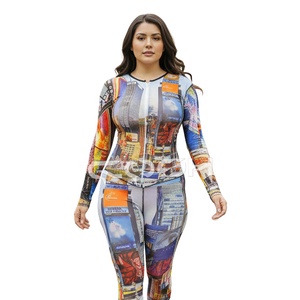 Mono Sublimado Personalizado, Corte Ajustado, con Cierre y Leggings – Conjunto de Mono Moderno para Streetwear - Product Image 5