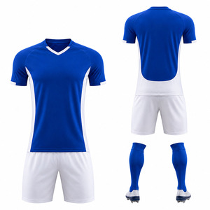 Ensemble de maillots de football personnalisés en sublimation violette, respirant, à séchage rapide, uniforme de football pour hommes adultes, tenue d'entraînement - Product Image 5