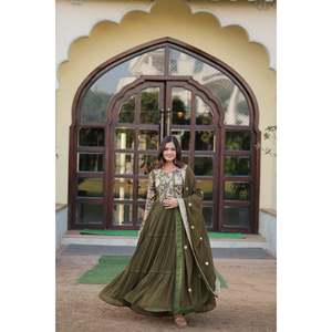 Wholesale Mehndi Dress Stylish Embroidery & Breathable Fabric | Alibaba.com