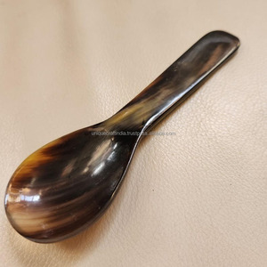 Cuillère à corne artisanale de style nouveau à partir de corne de buffle d'eau naturelle Cuillère Décoration d'intérieur par Unique Craft India - Product Image 5