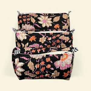 Juego de 3 Bolsas de Cosméticos Acolchadas Impermeables de Algodón, con Cierre Fijo, Organizador de Maquillaje Floral, Kit de Viaje - Product Image 4