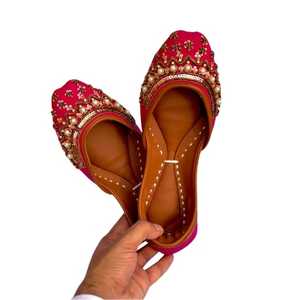 Khusa รองเท้าแตะสำหรับผู้หญิงน้ำหนักเบาส้นเตี้ยปรับแต่งได้สำหรับผู้หญิงดีไซน์ล่าสุด - Product Image 1