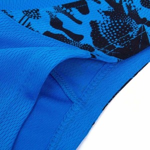 Pantalones Cortos Deportivos de Baloncesto con Cintura Ajustable Hechos de Tela de Malla con Chalecos de Jersey sin Mangas, Uniforme de Baloncesto Transpirable Personalizado - Product Image 5