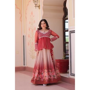 Livewear Purple Flower Print Taille M Lehenga Choli pour les fêtes Robes de cocktail élégantes - Product Image 6