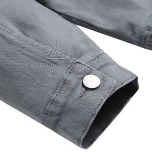 เสื้อแจ็คเก็ตยีนส์ผู้ชายใส่สบาย ระบายอากาศได้ดี น้ำหนักเบา เหมาะสำหรับฤดูหนาว คุณภาพดีที่สุด ขายดี ปิดด้วยกระดุม ผลิตในประเทศปากีสถาน - Product Image 4