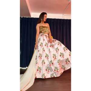 Conjunto Elegante de Lehenga Choli para Fiesta con Estampado Digital para Mujer - Product Image 1