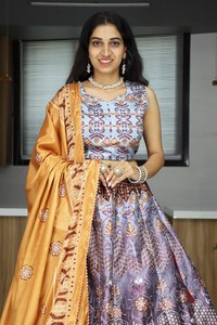 Luxury Festive Lehenga With <b>Gota</b> Patti Lace Border Dupatta And Sleeveless Blouse - Product Image 2