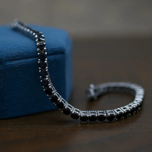 Pulsera de tenis Rhaya Jewels Modelo 568 de plata de ley 925 maciza con ónix negro clásico de 4 mm, chapada en rodio, para boda, de alta demanda - Product Image 4