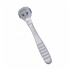 Durable Corn and Acrylic Tip Cutters Nail Treatment Tool with Ergonomic Handle and Stainless Steel Construction for Salon - Product Image 2