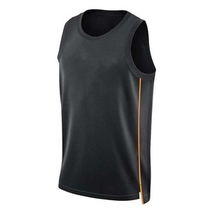 เสื้อบาสเก็ตบอลผู้ชายดีไซน์ทันสมัย ใส่สบาย รุ่นใหม่ล่าสุด ซักได้ แห้งเร็ว ระบายอากาศดี - Product Image 1