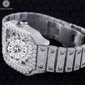 Montre carrée de luxe pour femme Charm_Jewells en acier inoxydable avec lunette sertie de diamants, verre saphir, mouvement à quartz analogique et fermoir pliant - Product Image 3