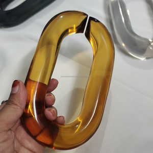 Chaîne en acrylique moderne personnalisée Accents muraux faits à la main en résine ornementale moderne suspendue pour la décoration intérieure Diwali Festival Ready - Product Image 1