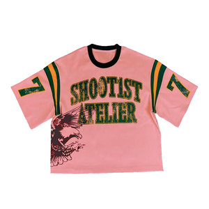 Camiseta Oversize Rosa Shoot1st Atelier de Manga Corta para Hombre, Estilo Urbano con Estampado de Águila, Ribete en Contraste, Cuello Redondo, Algodón Jersey - Product Image 1