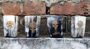 Mug en corne de buffle naturelle, style viking, fait main, verre à bière en corne, vaisselle rustique pour la vente en gros et l'usage domestique - Product Image 4