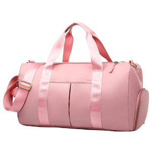 Sac de sport rose en PU grande capacité avec bandoulière réglable et fermeture éclair pour femme - Product Image 1
