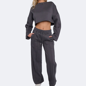 Custom Nylon Tracksuit Waterproof Windbreaker Ladies OEM <b>Crop</b> Hoodie Gym Workout Tracksuit for Women's Wholesale Customized - Product Image 4