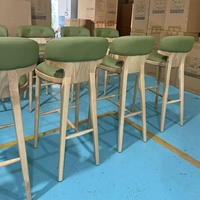 Tabouret de bar commercial en bois, rembourré en PU vert, avec dossier et repose-pieds, pour restaurant, café, bistrot, mobilier de bar