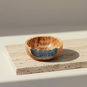 Bol de service en résine de qualité alimentaire haut de gamme, parfait pour les salades, les fruits et les collations, bols à salade en résine de haute qualité, faits à la main - Product Image 4
