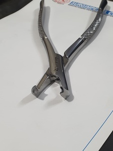 SURGIMPEX FIG 222 Pince d'extraction dentaire manuelle en acier inoxydable, poignée ergonomique confortable, motif anglais, chirurgie dentaire - Product Image 3