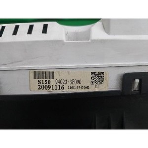 Tableau de bord Opirus (compteur de vitesse/panneau de commande) d'occasion OEM 940233F090 - Product Image 4