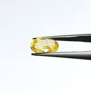 Saphir jaune ovale naturel de 3,23 carats du Sri Lanka, pierres précieuses en vrac pour la fabrication de bijoux et de bagues YOIS-210 - Product Image 3