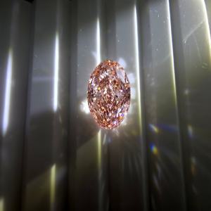 Diamante Rosa Intenso Ovalado de 4 Quilates, Certificado por IGI, Cultivado en Laboratorio, Corte Brillante Modificado, VS2, para Fabricación de Joyas, Suministro al por Mayor de Fábrica - Product Image 4