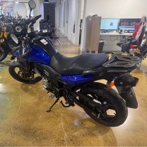 Motocyclette V-Strom 650 ABS Touringg 2013 à vendre - Product Image 2