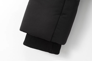 เสื้อแจ็คเก็ตพัฟเฟอร์คุณภาพสูงแบบสั่งทำพิเศษสำหรับผู้ชาย วัยรุ่น และเด็ก  ออกแบบสีและโลโก้ได้ตามต้องการ - Product Image 2