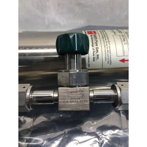 SAES PURE GAS MICRO TORR 0-150PSIG PS11-MC3000-R + - Équipements et pièces semi-conductrices d'occasion fiables à l'échelle mondiale - Product Image 5