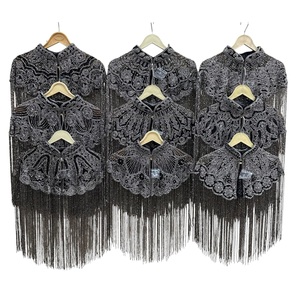 Cape en dentelle perlée et sequins 2026 avec tissu 100 % coton, cape à franges luxueuse faite à la main et ornée, aux meilleurs prix d'Inde - Product Image 1
