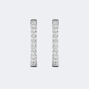 Pendientes de Aro con Diamantes de Corte Redondo de 1.10CTW con Engaste Compartido Tipo Eternity - Product Image 5