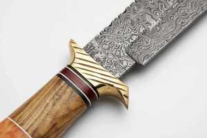 Couteau utilitaire extérieur en acier Damas fait main, manche en bois et os de chameau, étui en cuir - Product Image 5
