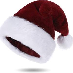 Bonnet de Noël rouge avec bordure en fausse fourrure blanche et pompon en peluche, motif flocon de neige et renne, bonnet tricoté pour les fêtes - Product Image 6