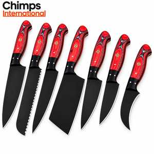 Ensemble de couteaux de cuisine Chimps International, 7 pièces, acier inoxydable, lame noire, manche en résine rouge, durable |   Couteau à pain Cleaver - Product Image 1