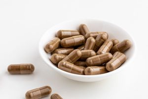 Capsules de racines d'Ashwagandha sauvage de qualité supérieure, 60 gélules végétales, 500 mg, extrait naturel, qualité alimentaire, suppléments à base de plantes, fabricant Inde, prix de gros - Product Image 6