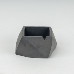 Aluminum Smokeless Square Ashtray Lid Modern Industrial Design Indoor/Outdoor Use Durable Heat Resistant Premium Home Office - Product Image 3