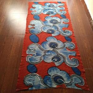 Elegante Chal Largo para Mujer, 100% Lana Merino, Estampado a Mano y Bordado, Suave, Cómodo, Ligero, para Todas las Temporadas - Product Image 1