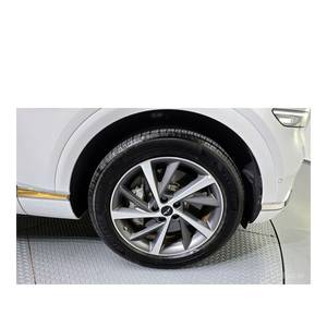 Genesis GV80 2.5T essence 2WD 2024 avec boîte de vitesses automatique, sièges en cuir, caméra arrière - 41 898 km, conduite à gauche - Product Image 5