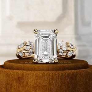 Bague de fiançailles et de mariage en or avec diamant de laboratoire taille émeraude de 3 carats, motif branche inspiré de la nature, certifiée IGI pour femme - Product Image 1
