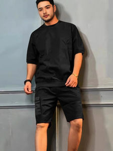Ensemble décontracté d'été pour homme, personnalisé, de haute qualité, surdimensionné, avec poches cargo, deux pièces, t-shirt à manches courtes respirant en maille et short - Product Image 3