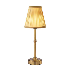 Lampe de table en métal haut de gamme avec abat-jour perforé et base en globe de verre pour la décoration du salon - Product Image 3
