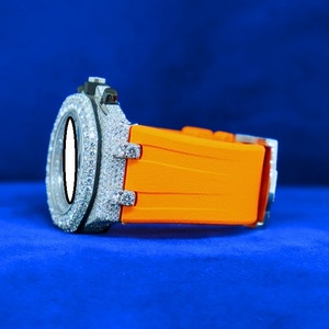 Reloj Unisex de Moissanita con Caja de Acero Inoxidable, Correa de Silicona, Esfera Redonda Naranja, Movimiento Analógico de Cuarzo - Product Image 2