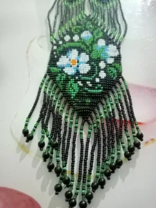 สร้อยคอประดับลูกปัดลายดอกไม้สีเขียวขาวแบบยูเครน สร้อยคอประดับลูกปัดแบบ Gerdan พร้อมลวดลายประจำชาติสำหรับงานแต่งงาน - Product Image 2